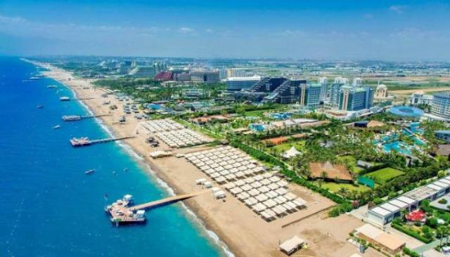 Flughafen Antalya (AYT) - Kundu, Aksu